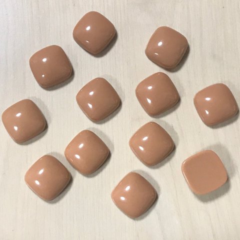 CAMEL SQUARE ACRYL CABOCHONS