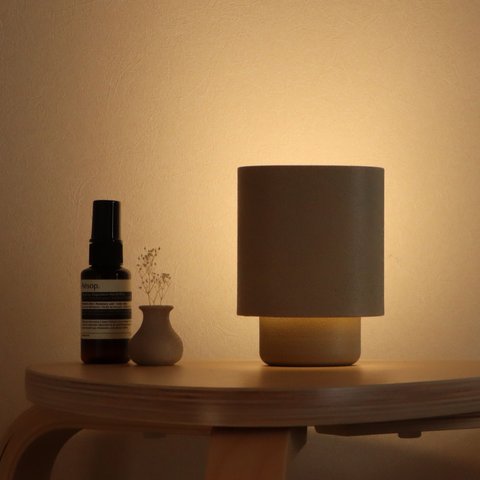 TABLE LIGHT sand beige 間接照明 テーブルライト　ベッドライト E17電球対応 ソケット付き　シンプル
