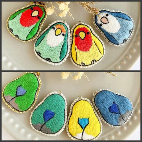 ちびコザクラインコの両面刺繍ストラップ【ノーマル/シーグリーン/ゴールデンチェリー/バイオレット】【受注制作】