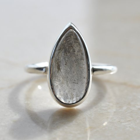 ラブラドライト　ティアドロップ カボション リング 　Labradorite　Bezel Setting ring