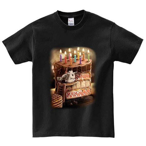 半袖Tシャツ 【チョコレートケーキ・いちご・誕生日・犬・イヌ】 by FOX REPUBLIC