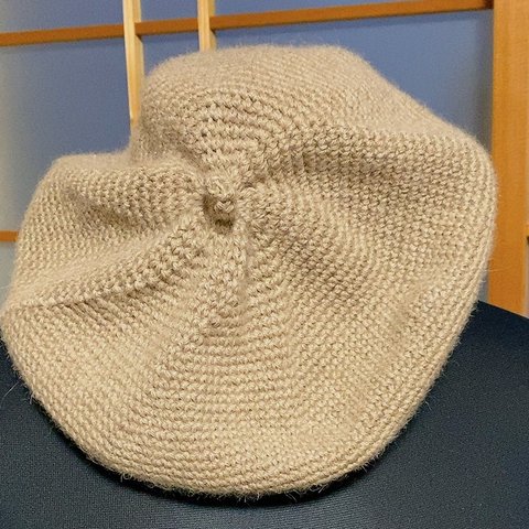 手編みベレー帽