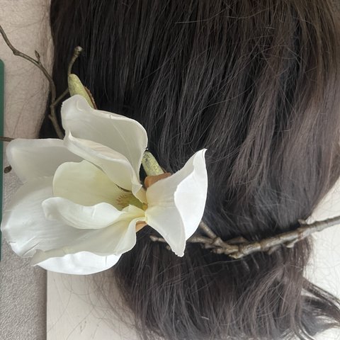 造花　木蓮　ホワイト　２本　髪飾り　アーティフィシャルフラワー
