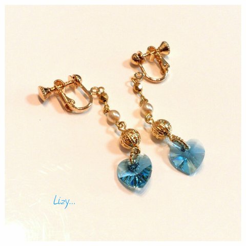 【選べるイヤリング＆ピアス】aquamarine heart earring♪