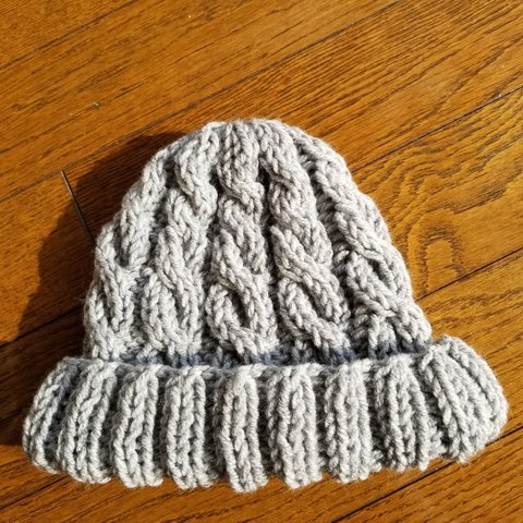 手編み　子供用ニット帽子