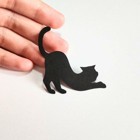 切り絵アート　あくびねこ　シルエット