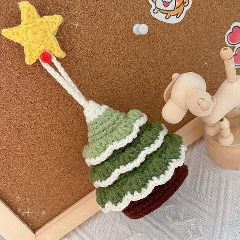 SALE！！〈受注製作〉全3色  手編み キーホルダー     キーストラップ   クリスマス 