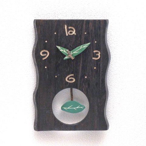 手作り木の振り子掛け時計