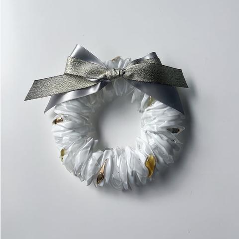 ガラスのクリスマスリース -ホワイト１　Glass Christmas Wreath