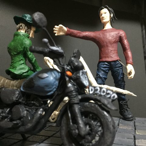 石粉粘土作品「Get Off My Bike」