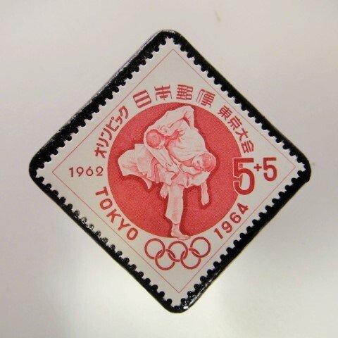日本　東京オリンピック切手ブローチ 3717