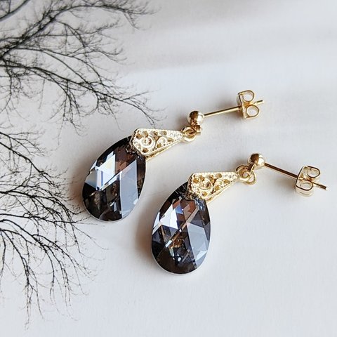 14kgf SWAROVSKI premier  * BLACK Diamond * drop ピアスorイヤリング