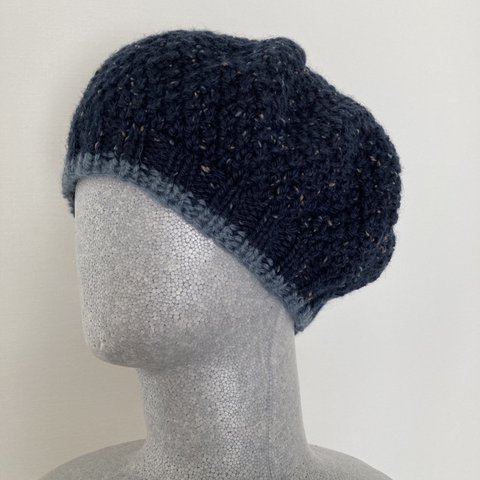 手編み　かのこ編みのベレー帽　ニット帽子