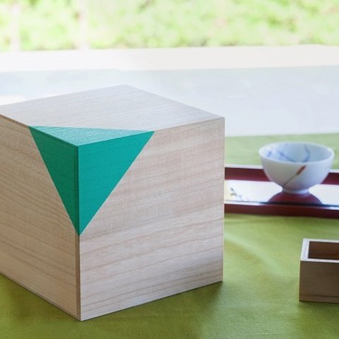 美味しい新米の保管に！　桐CUBE　米びつ　お米２kg　グリーン