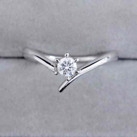 一粒ダイヤの指輪 0.3ct プラチナ 婚約指輪 トップグレードのダイヤで作成プラン