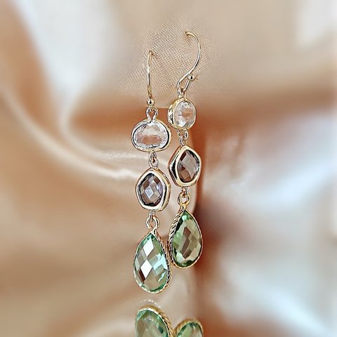 14KGF/ CHARCOAL GLASS LEMON TOPAZ GREEN AMETHYST EARRINGS