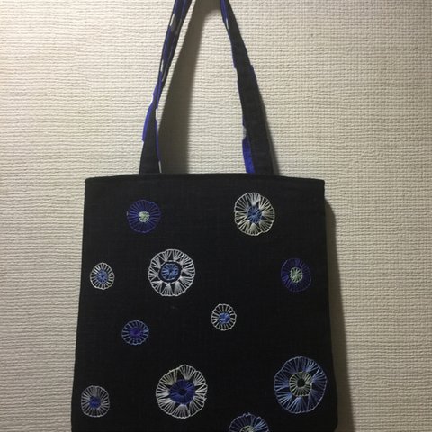 手毬刺繍のペタンコバック