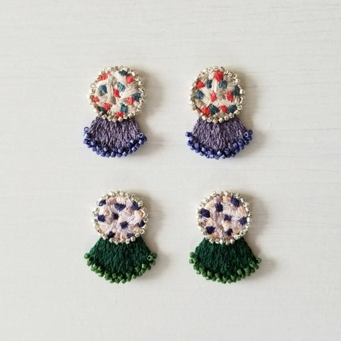 モザイク 刺繍耳飾り