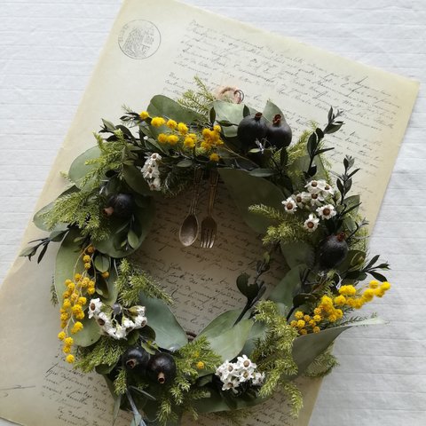 ユーカリとブラックベリーのkitchen Wreath 