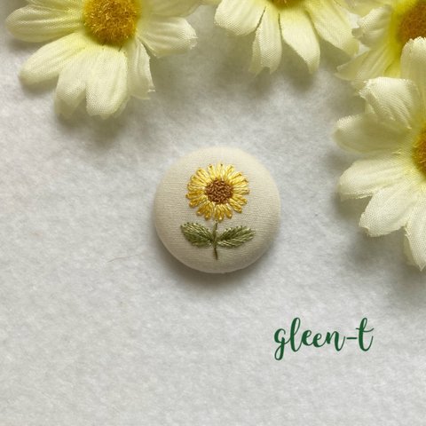 ひまわり🌻ミニ刺繍ブローチ(ヘアゴム可) 