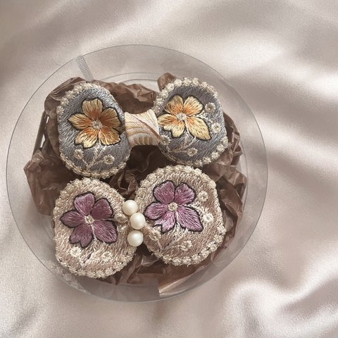  《コラボ作品 Vol.6》インド刺繍 ヘアクリップ