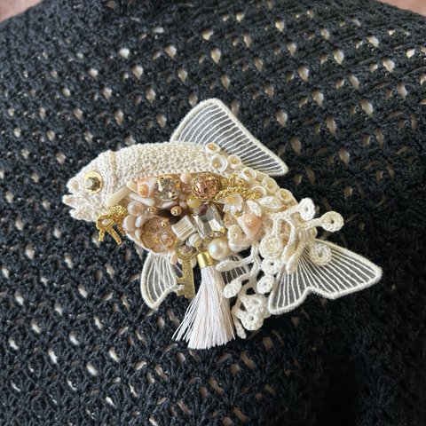 水底の白昼夢　其ノ壱　brooch