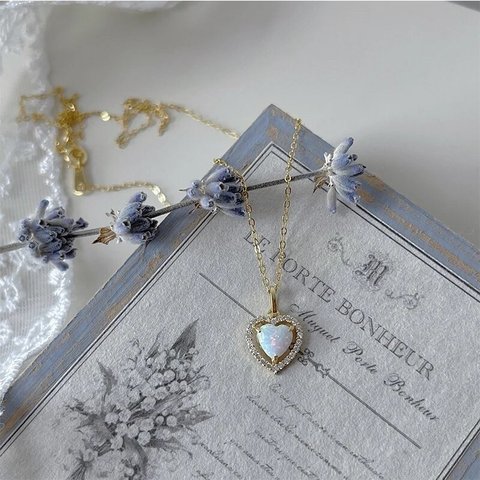 受注製作 ネックレス ＊ heart opal necklace