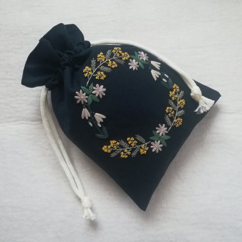 Winter flower wreath (navy)✿コットン100%