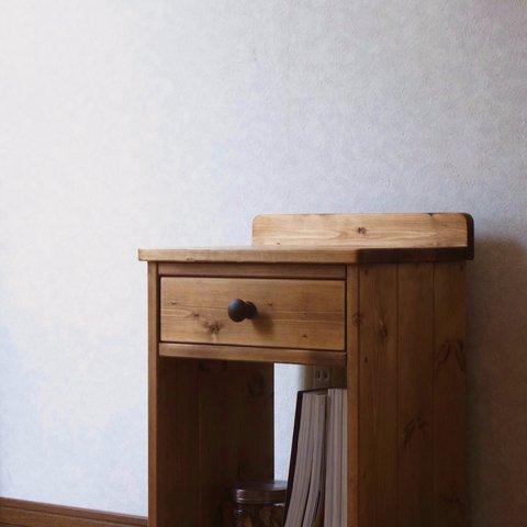#70. 1drawer side table (d.wt)