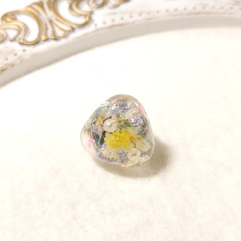 レジン レジンアクセサリー    アクセサリー    シルバー  ピンブローチ  ハンドメイド ハンドメイドアクセサリー    レジンピンブローチ ドライフラワー  