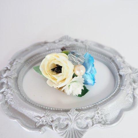 白/青薔薇のヘアクリップ【ドール用】
