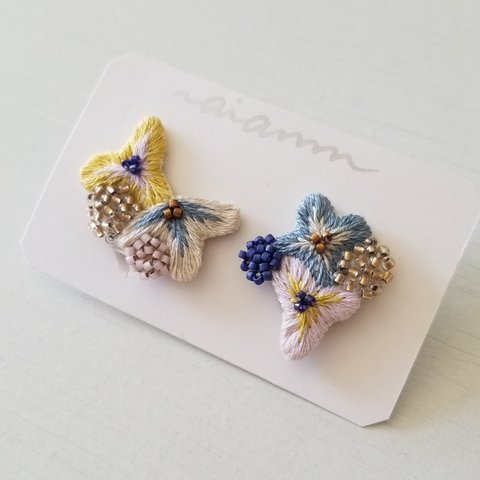 アシメトリー・フラワー刺繍イヤリング