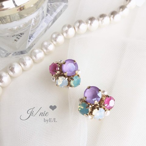 Crystal mulch color bijou pierce/earring (Lavender Mix)【SWAROVSKI】