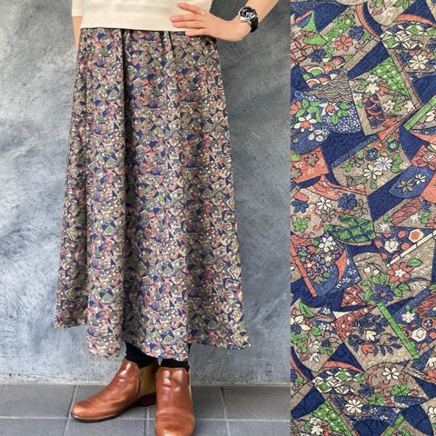 着物リメイク　ベルト付きギャザーロングスカート　long skirt made from Kimono