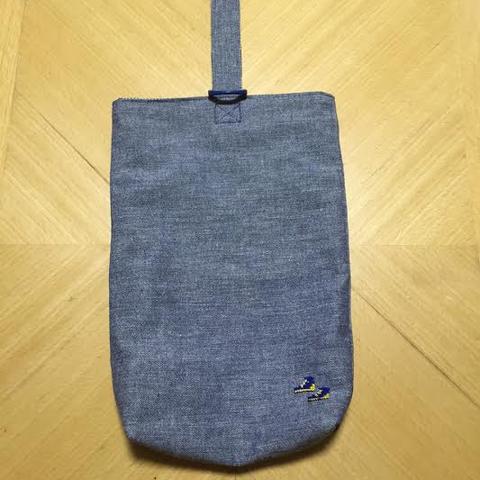 くつ入れ★クロスステッチ刺繍：青いスニーカー＊通園通学