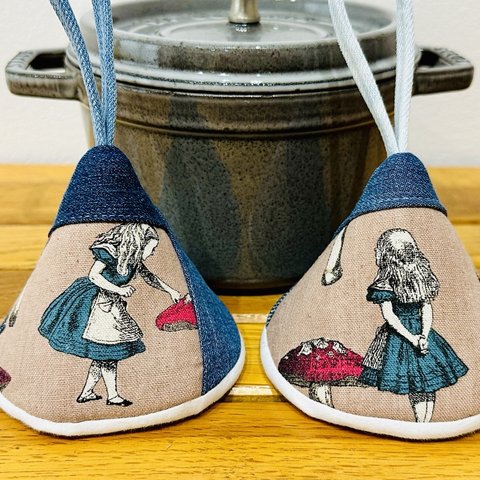 三角鍋つかみ★staub　ストウブ　ホーロー鍋★ミトン　鍋つかみ　デニムリメイク