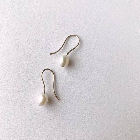 【K10】0/12: Pierced Earrings