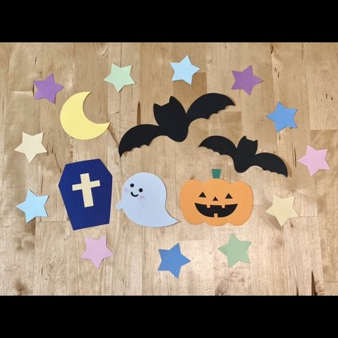 【送料無料】ハロウィンおばけたち＊壁面飾り