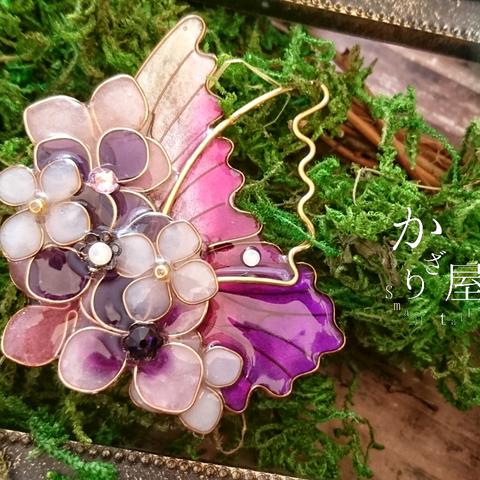 （B）ベリー咲く妖精の蝶のブローチ（Brooch of butterfly〜Berry blooming fairy forest〜） 