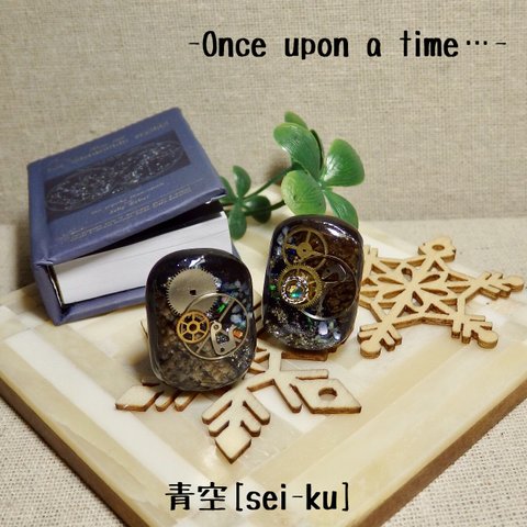 個性的 レジンイヤークリップ -Once upon a time…-