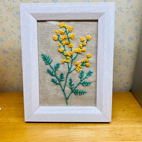 ミモザ 刺繍フレーム🌼