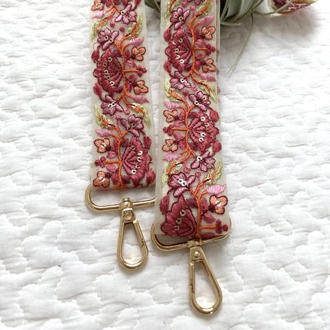 インド刺繍リボン　ショルダーストラップ　スマホショルダー カメラストラップ　RP