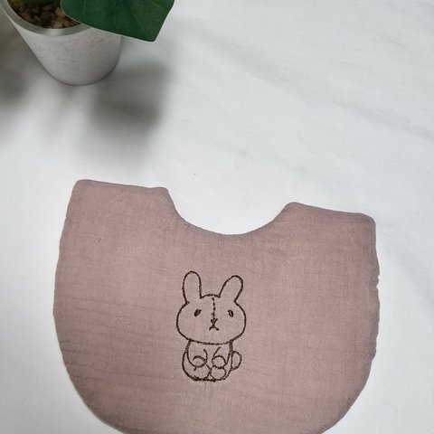 [1点物]　刺繍入り　ふんわりベビースタイ　よだれかけ