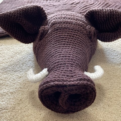 かぎ針編み動物イノシシラグマット(両面)【インテリア】デコレーション【座布団】【敷物】　Crochet Animal Wild Boar rug (double sides)