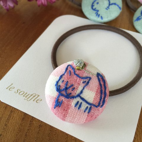 リボン刺繍のヘアゴム ネコ ピンクチェック