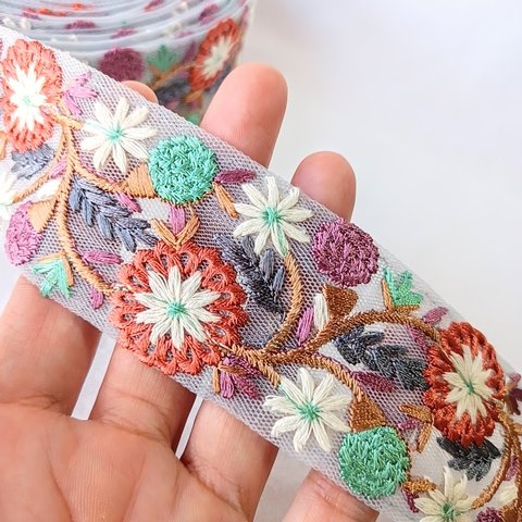 【50cm】【45mm幅】【グレー】インド刺繍リボン　フラワー　ポップカラー　　フリンジリボン　テープ　手芸　R056-1