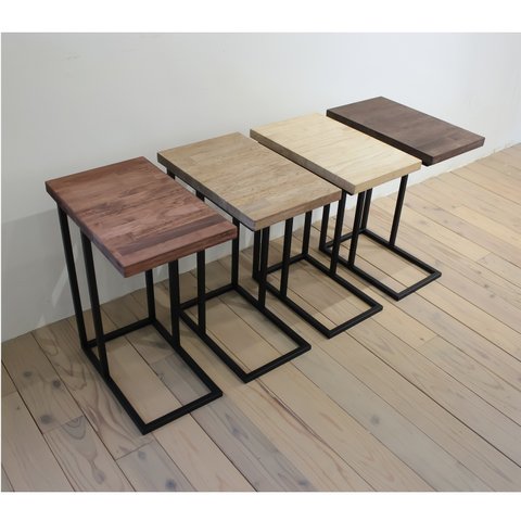 ◆Smart掲載◆無垢とアイアンのサイドテーブル　すっぽり嵌まる　アイアン　観葉植物　キャンプ　ソファ　リビング