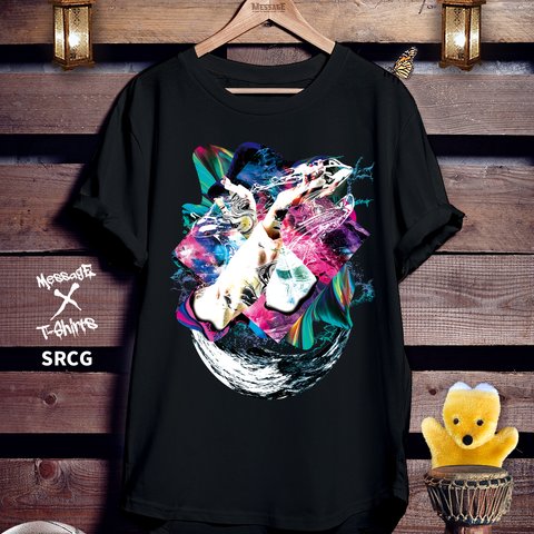 グラフィックアート黒Tシャツ「SRCG」