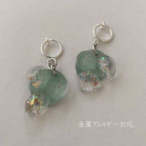 クリオネのノンホールピアス／金属アレルギー対応