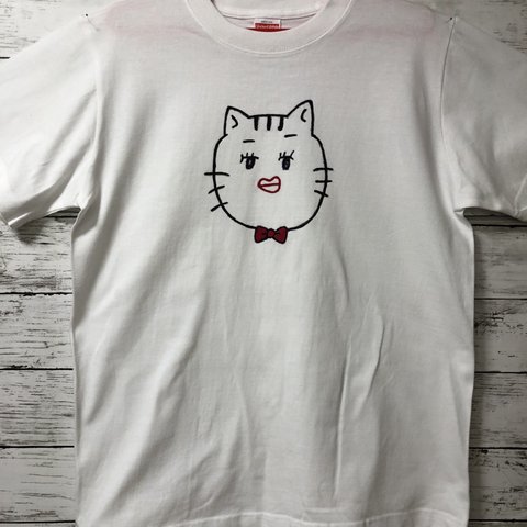 Tシャツ　ブサカワねこ　男女兼用　Ｓサイズ